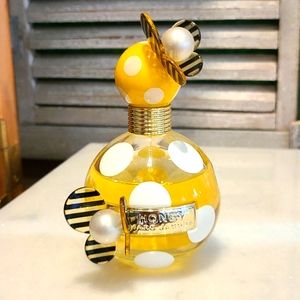 Marc Jacob's HONEY perfume